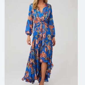 Elliatt Vibrant Floral Long Sleeve Dress